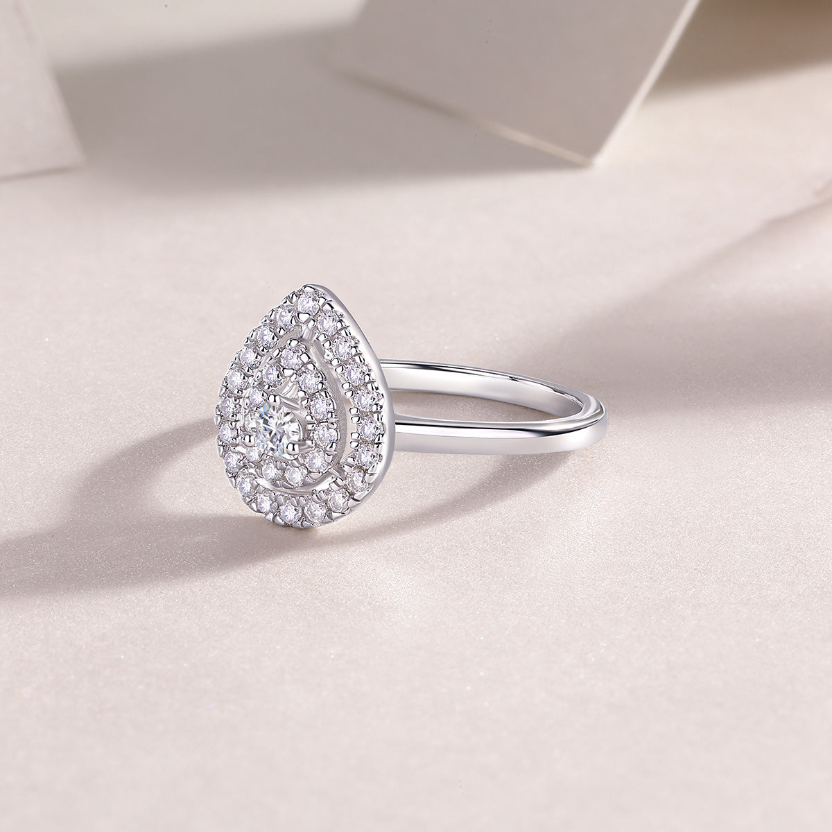 Moissanite Diamond Ring Set – Silver Sparkle